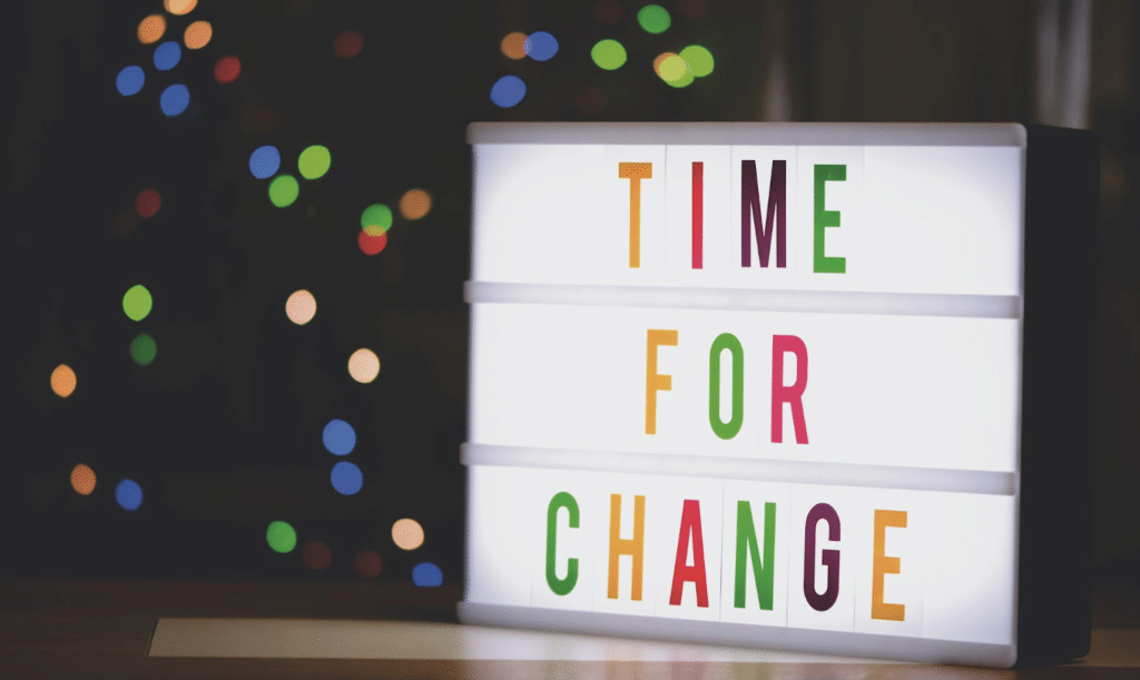 How do you know when it's time to move on? Be it in personal life, work, or other parts of life, how do you know it's time to make a change?